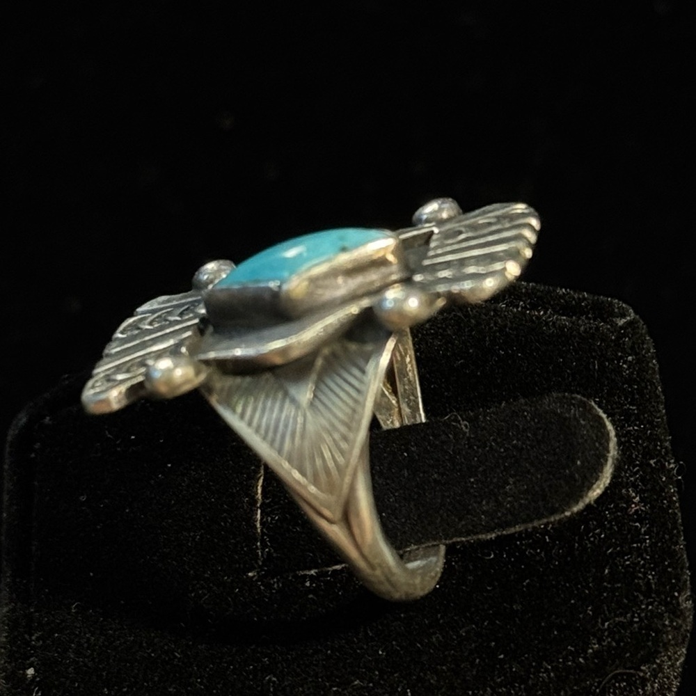 Vintage Native American Turquoise Sterling Silver Ring Size 6.75 - Picture 3 of 5